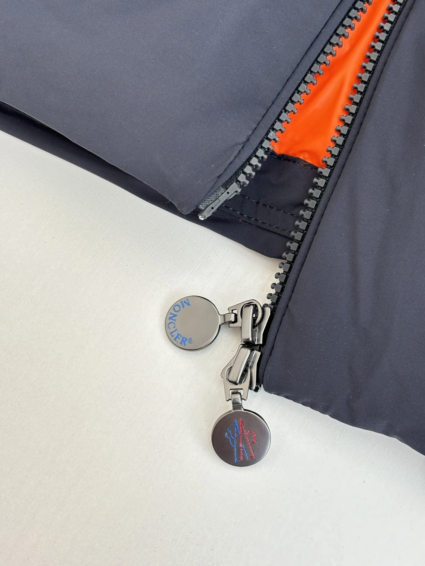 wg.luxury-- 7o9385r Down jacket item:E-F363I0619